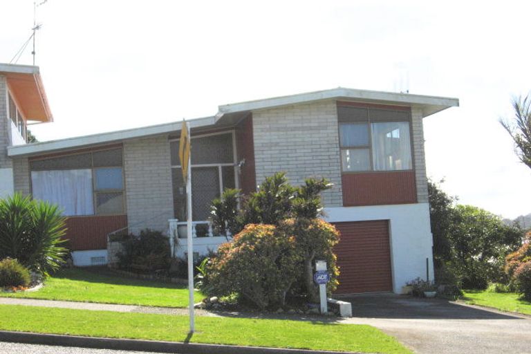 Photo of property in 206 Fairway Drive, Te Kamo, Whangarei, 0112