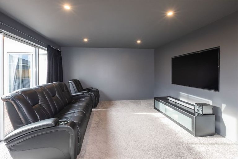 Photo of property in 69 Georgina Street, Marshland, Christchurch, 8083