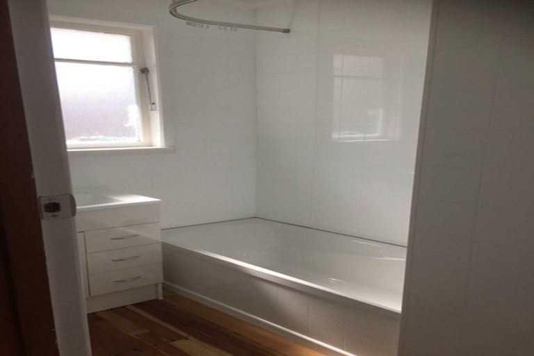 Photo of property in 4 Wessex Street, Tikipunga, Whangarei, 0112