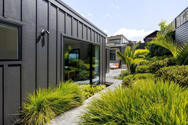 Photo of property in 13 Evergreen Rise, Grandview Heights, Hamilton, 3200