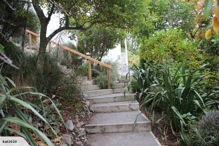 Photo of property in 4 Travers Street, Vogeltown, Wellington, 6021