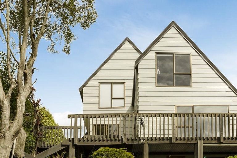 Photo of property in 19 Northview Crescent, Belleknowes, Dunedin, 9011