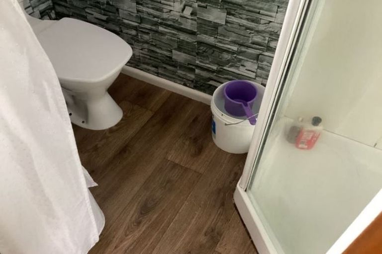 Photo of property in 2/254 Main Road North, Redwood, Christchurch, 8051