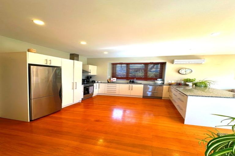 Photo of property in 10 Galway Avenue, Bryndwr, Christchurch, 8052