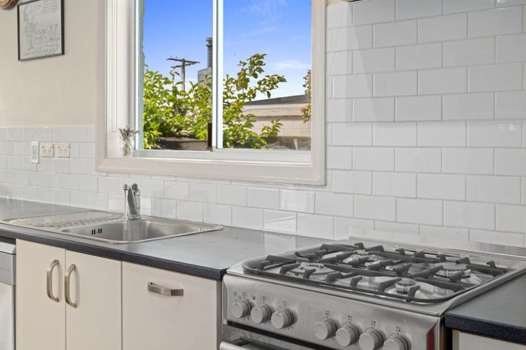 Photo of property in 12 Washington Crescent, Redwoodtown, Blenheim, 7201