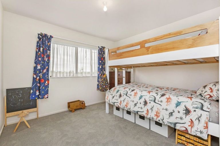 Photo of property in 9 Point Street, Raglan, 3225