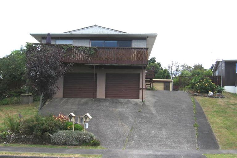 Photo of property in 2/31 Park Hill Road, Birkenhead, Auckland, 0626