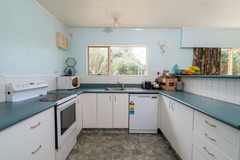 Photo of property in 3/504 Mapara Road, Acacia Bay, Taupo, 3385