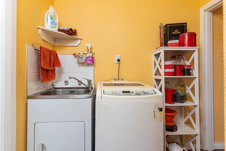 Photo of property in 3 Prince Street, Feilding, 4702