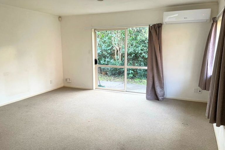 Photo of property in 13/43 Fruitvale Road, New Lynn, Auckland, 0600