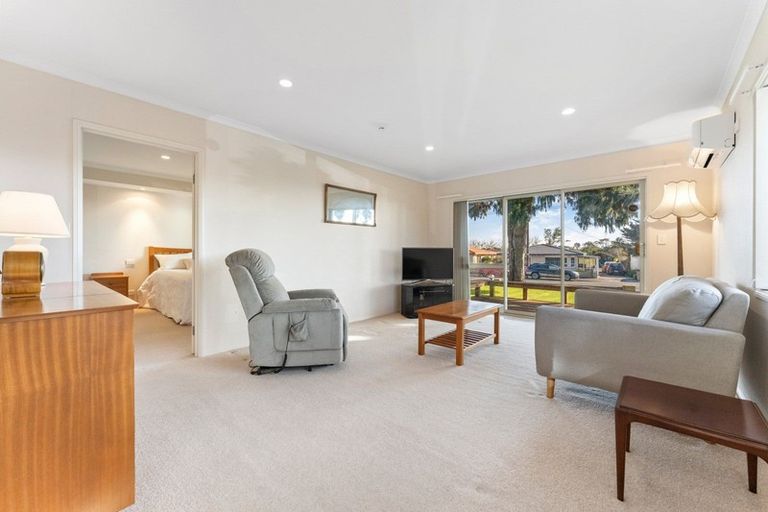 Photo of property in 147 Tukapa Street, Westown, New Plymouth, 4310