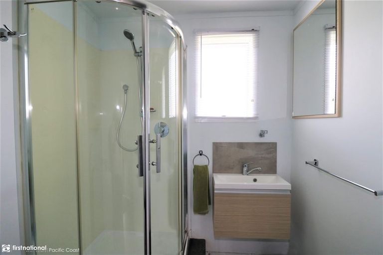 Photo of property in 75a Kon Tiki Road, Whiritoa, Whangamata, 3691