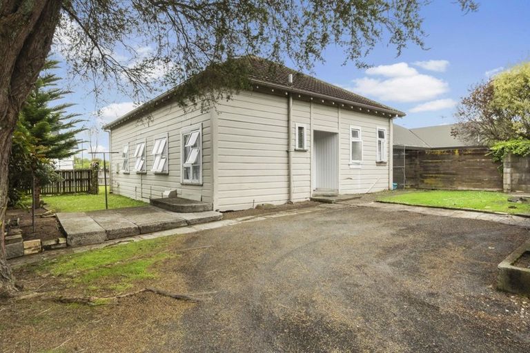 Photo of property in 847 Heaphy Terrace, Claudelands, Hamilton, 3214