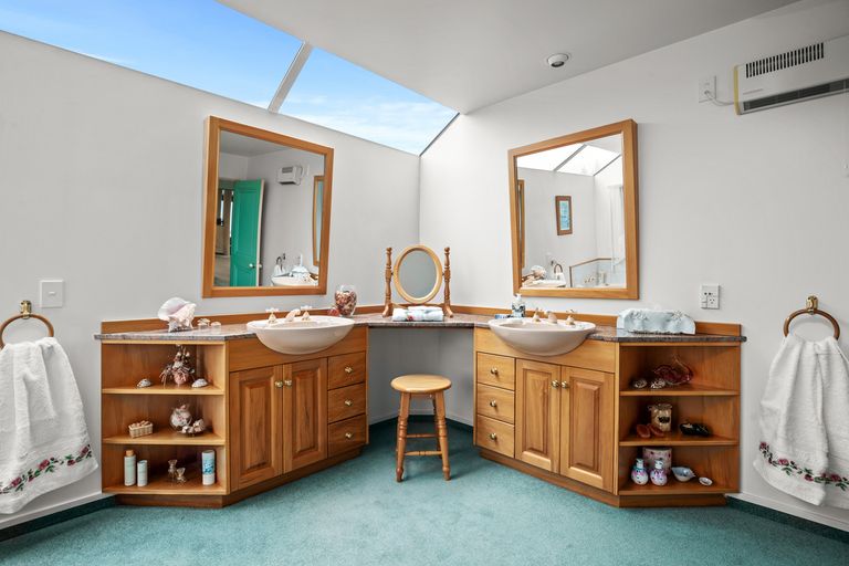 Photo of property in 25 Aronui Road, Bridge Hill, Alexandra, 9320