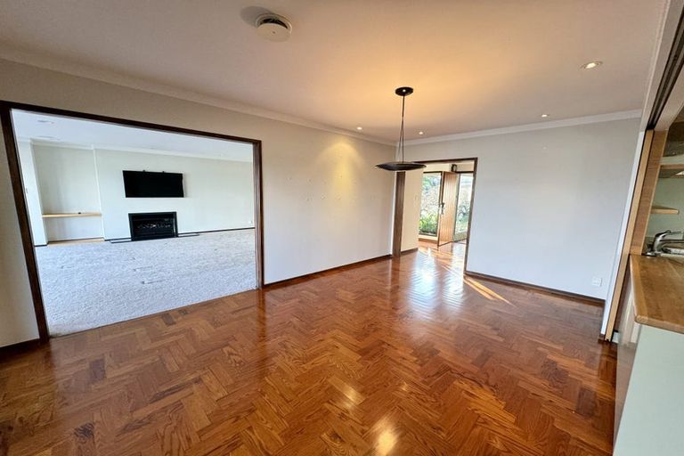 Photo of property in 10 Marine Terrace, Bayswater, Auckland, 0622