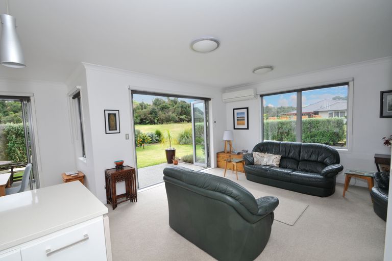 Photo of property in 2 Park Avenue, Mangawhai Heads, Mangawhai, 0505