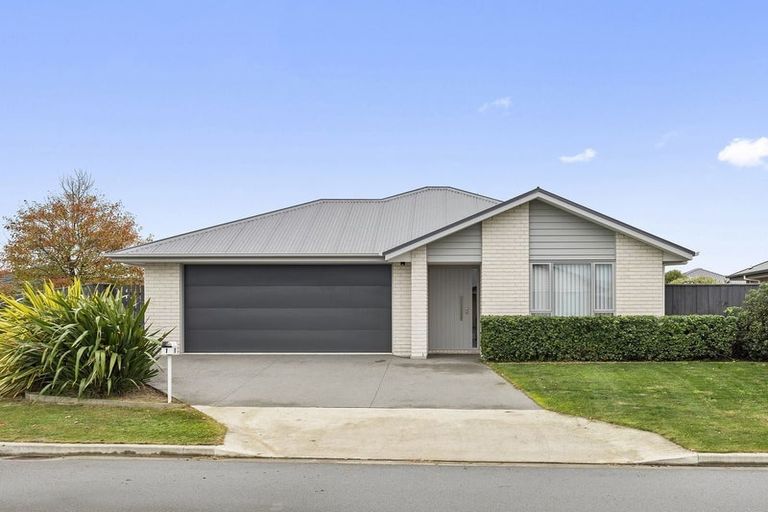 Photo of property in 1 Keeper Close, Woodend, 7610