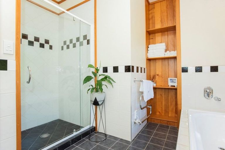 Photo of property in 1368 Lavenham Road, Waipaoa, Gisborne, 4071