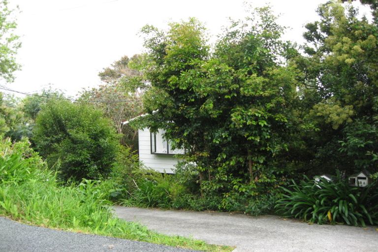 Photo of property in 48 Brixton Road, Manly, Whangaparaoa, 0930