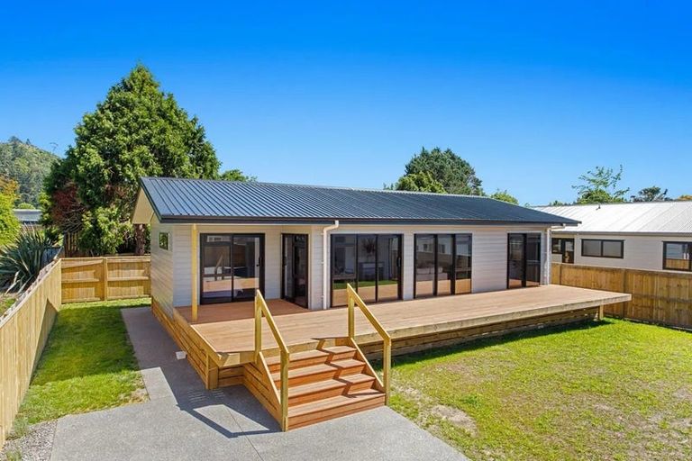 Photo of property in 11a Salonika Street, Whakatane, 3120