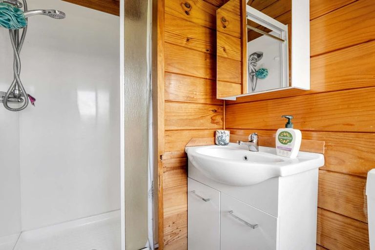 Photo of property in 487 Wilson Road, South Head, Helensville, 0874