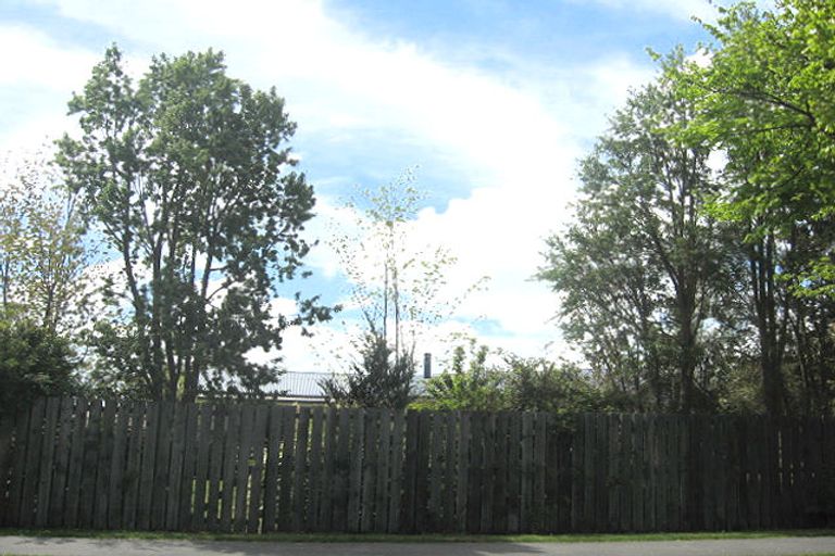 Photo of property in 23 Park Avenue, Oxford, 7430