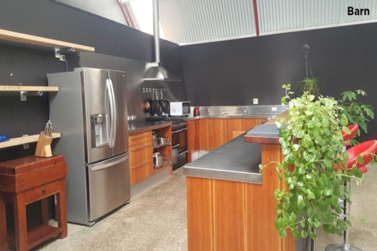 Photo of property in 246 Point Wells Road, Point Wells, Warkworth, 0986