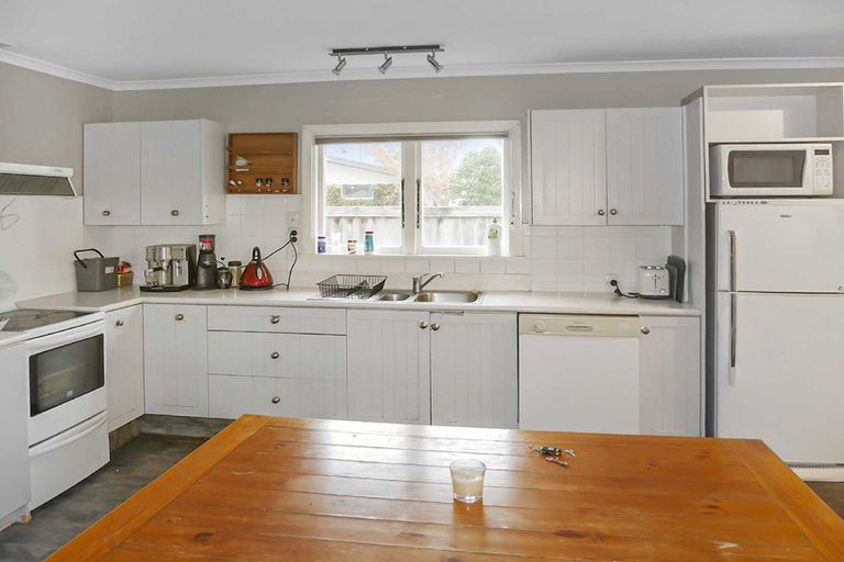Photo of property in 39 Claridges Road, Casebrook, Christchurch, 8051