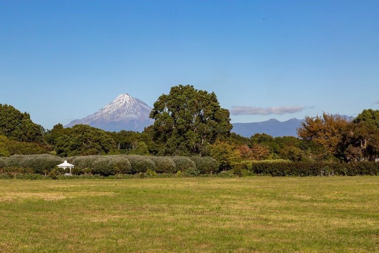 Photo of property in 25 Airport Drive, Milson, Palmerston North, 4414