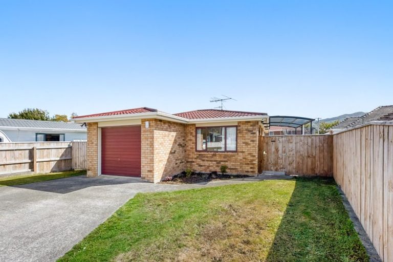 Photo of property in 19 Phar Lap Grove, Trentham, Upper Hutt, 5018