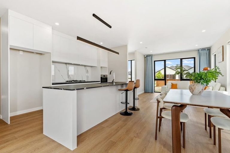 Photo of property in 51 Ta Moko Drive, Gulf Harbour, 0930