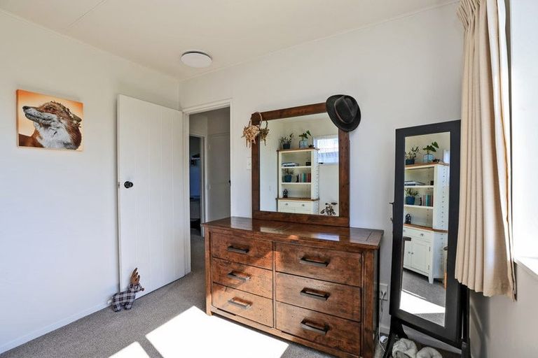 Photo of property in 16 Scott Drive, Flaxmere, Hastings, 4120