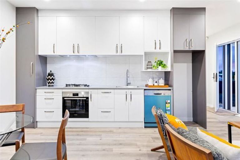 Photo of property in 1 Riverhead Point Drive, Riverhead, 0820