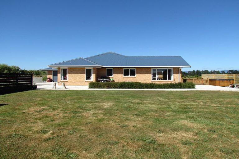 Photo of property in 1076 Kahutara Road, Kahutara, Featherston, 5772