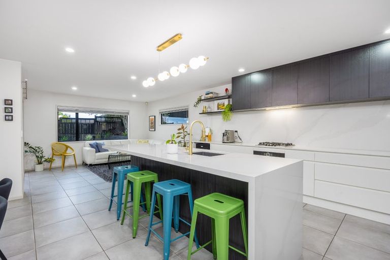 Photo of property in 192 Schnapper Rock Road, Schnapper Rock, Auckland, 0632