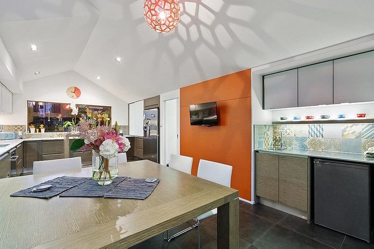 Photo of property in 7 Rangitoto Terrace, Milford, Auckland, 0620