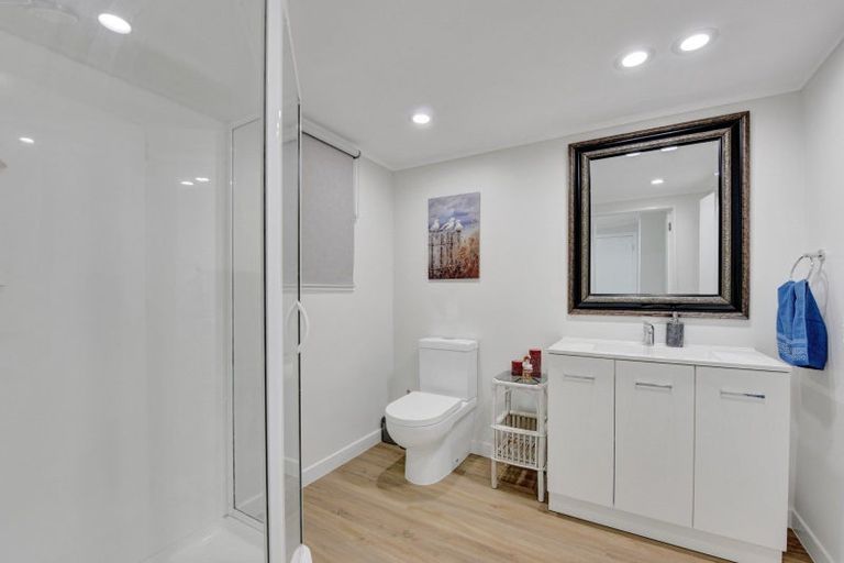 Photo of property in 12 Arthur Crescent, Waikawa, Picton, 7220