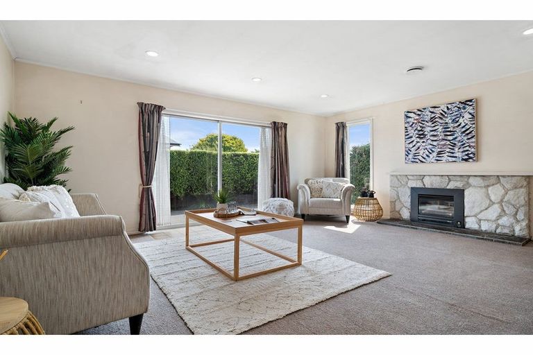 Photo of property in 12 Templetons Road, Hillmorton, Christchurch, 8025