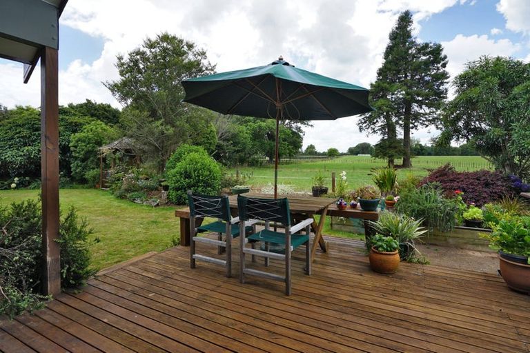 Photo of property in 225 Pencarrow Road, Tamahere, Hamilton, 3283