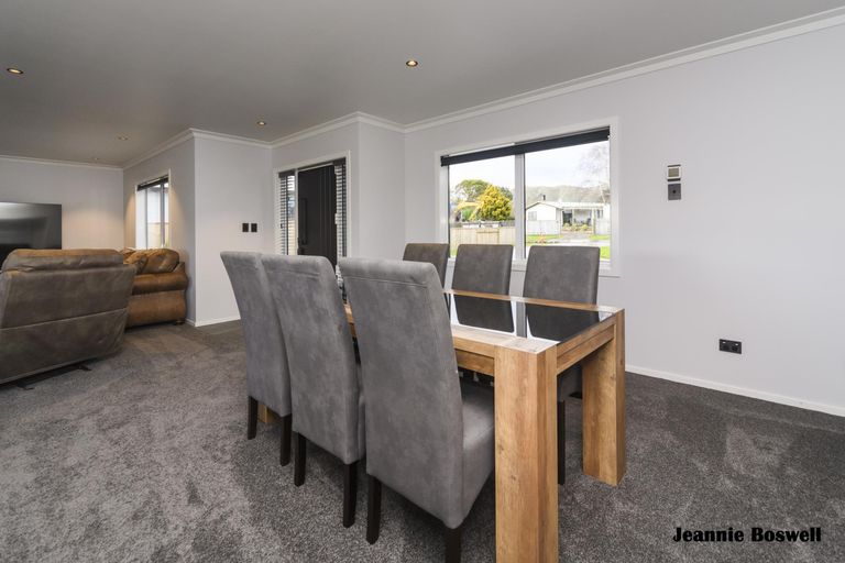 Photo of property in 141 Limbrick Street, Terrace End, Palmerston North, 4410