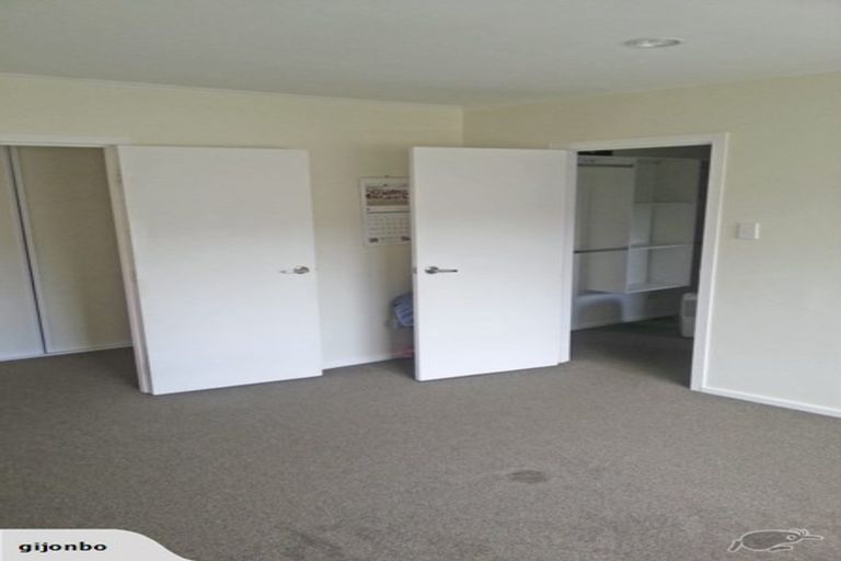 Photo of property in 10 Norval Road, Henderson, Auckland, 0610