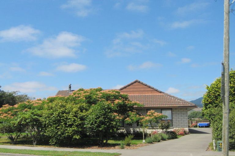 Photo of property in 128 Sparks Road, Hoon Hay, Christchurch, 8025