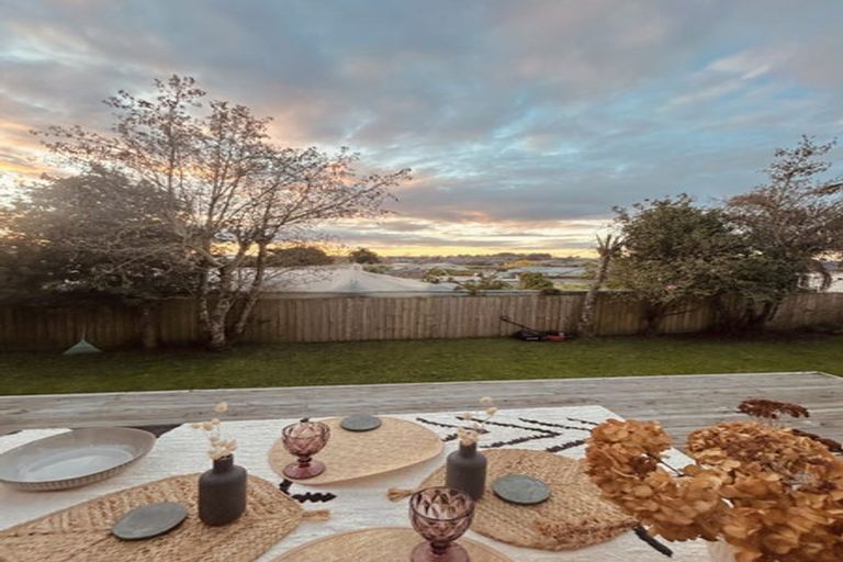 Photo of property in 245a Victoria Street West, Pukekohe, 2120