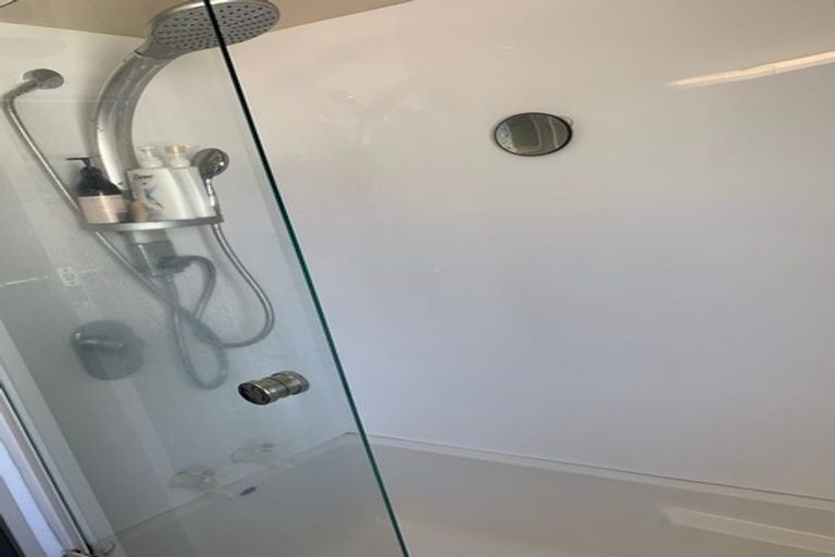 Photo of property in 15 Mclellan Street, Tawa, Wellington, 5028