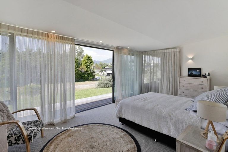 Photo of property in 6 Kuiwai Drive, Rainbow Point, Taupo, 3330