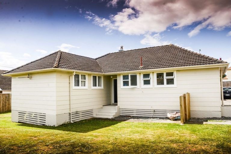 Photo of property in 22 Freyberg Terrace, Waipukurau, 4200