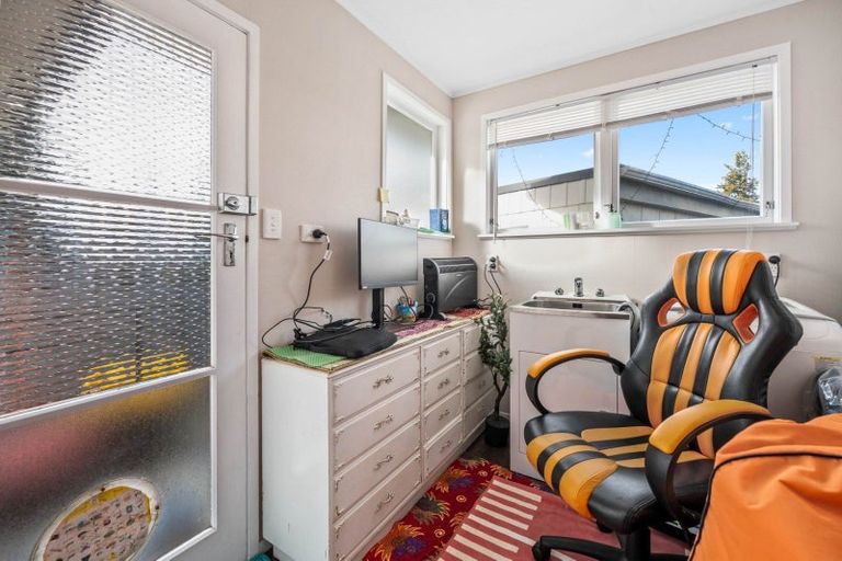 Photo of property in 35 Mckee Avenue, Fenton Park, Rotorua, 3010