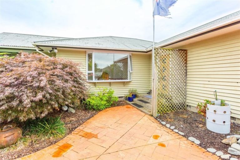 Photo of property in 60 Bevington Street, Avonhead, Christchurch, 8042