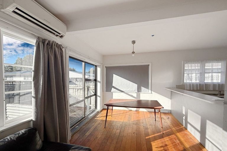 Photo of property in 869a High Street, Boulcott, Lower Hutt, 5011