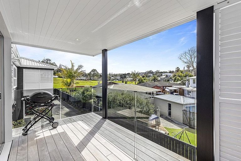Photo of property in 47a Seine Road, Forrest Hill, Auckland, 0620